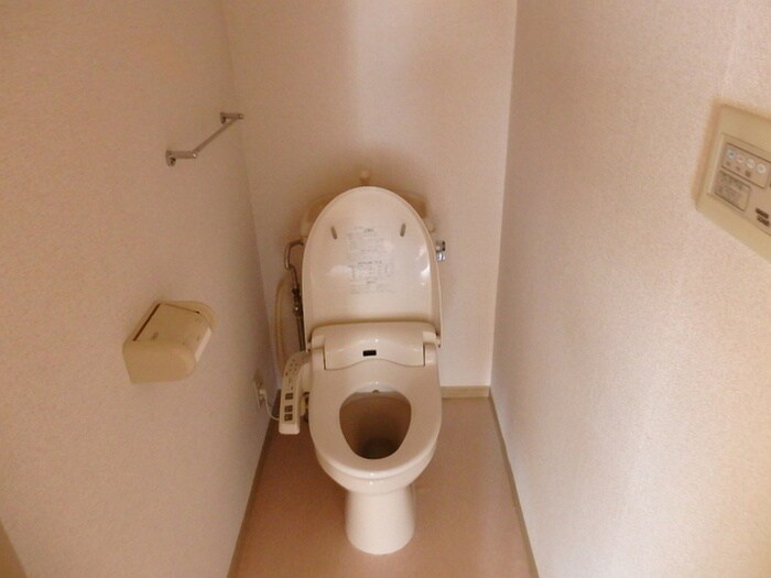 物件内観写真12　(トイレ)