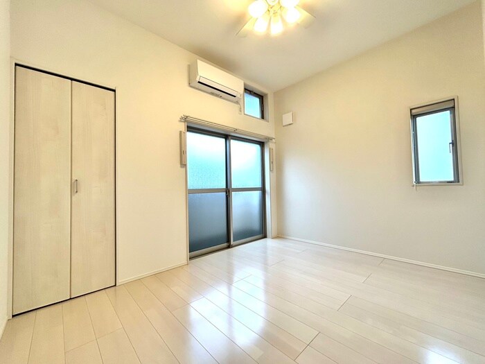 物件内観写真7　(居室)