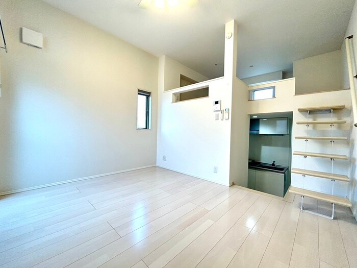 物件内観写真8　(居室)