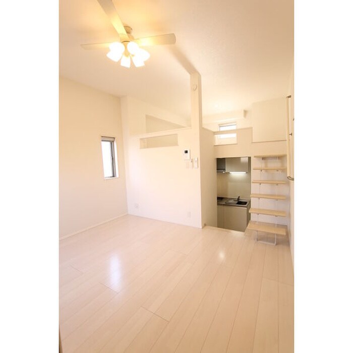 物件内観写真15　(居室)