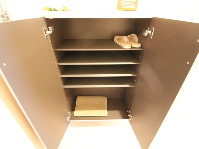 物件内観写真16　(靴箱)