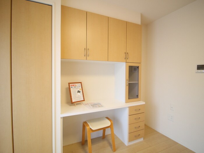 物件内観写真17　(居室)