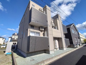 クラルテ外観写真