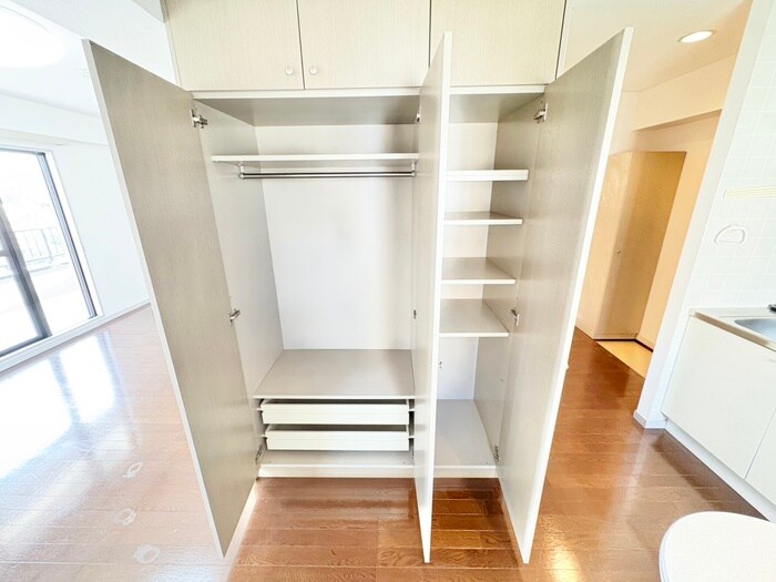 物件内観写真17　(収納)