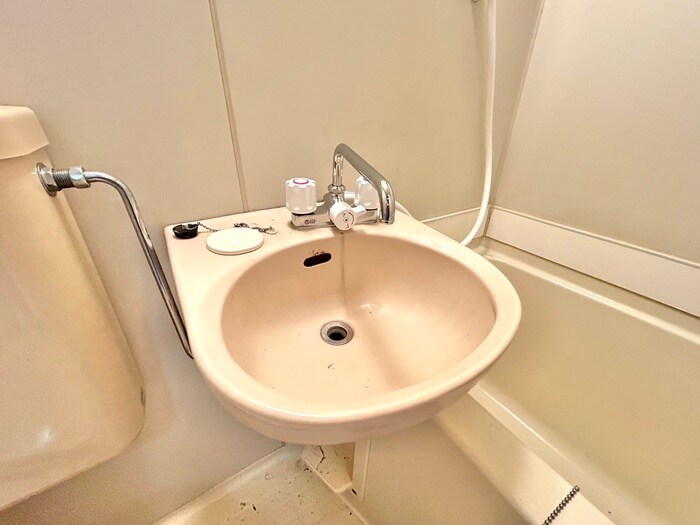 物件内観写真11　(洗面)