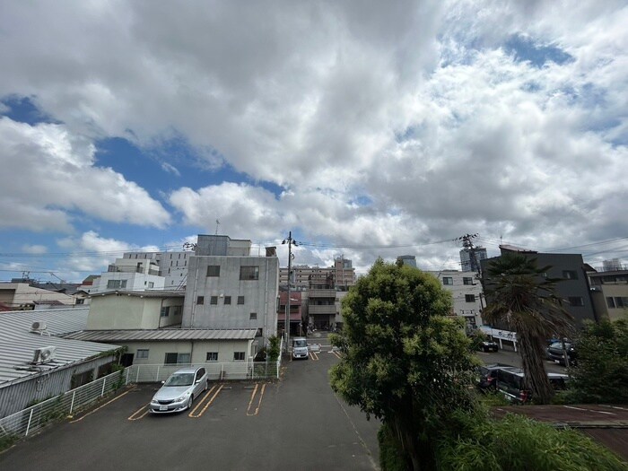 物件内観写真22　(室内からの展望)