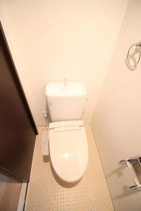 物件内観写真13　(トイレ)