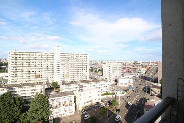 物件内観写真15　(室内からの展望)