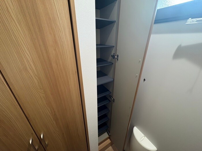物件内観写真16　(靴箱)
