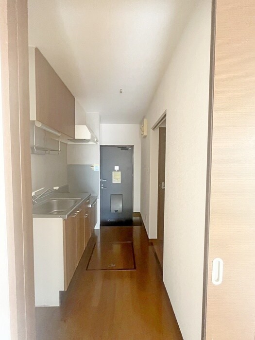 物件内観写真19　(玄関)