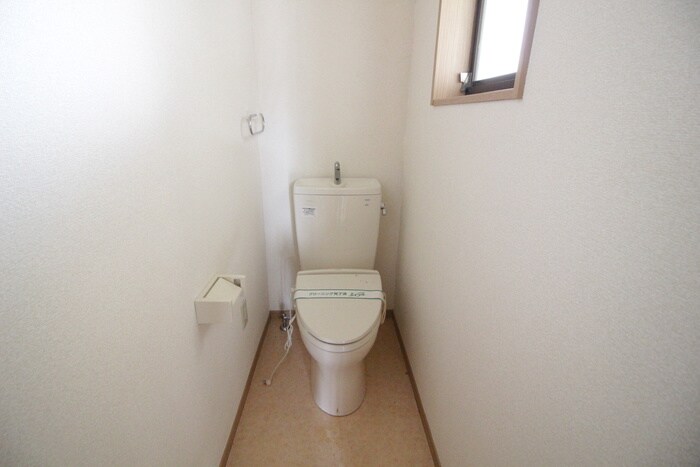 物件内観写真13　(トイレ)