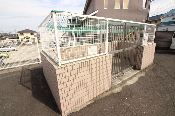 物件外観写真3　(建物設備)