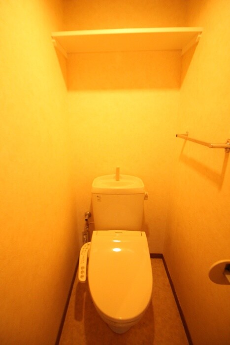 物件内観写真11　(トイレ)