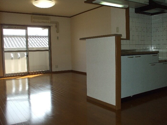 物件内観写真16　(居室)