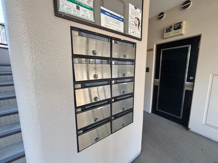 物件外観写真4　(建物設備)