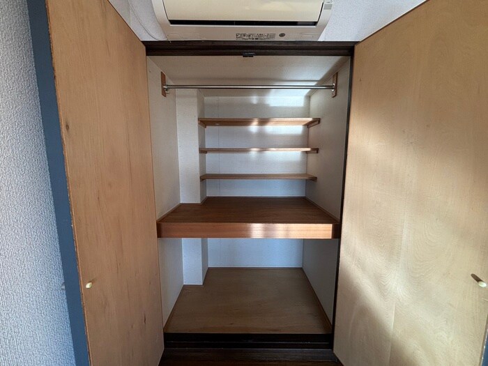 物件内観写真10　(収納)