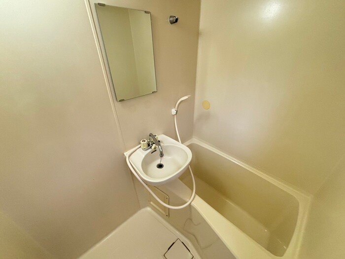 物件内観写真12　(バス／シャワールーム等)