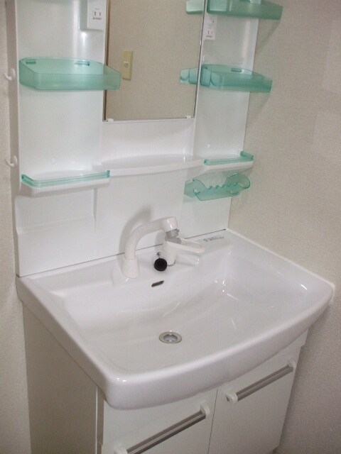 物件内観写真5　(洗面)