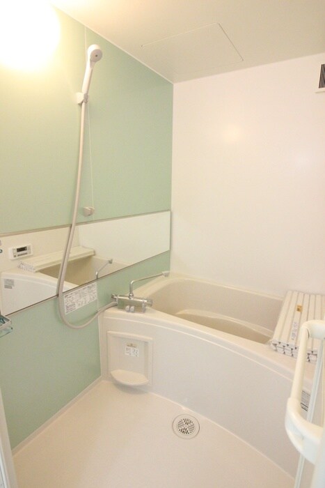 物件内観写真10　(バス／シャワールーム等)