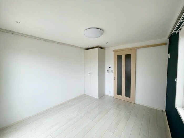 物件内観写真18　(居室)