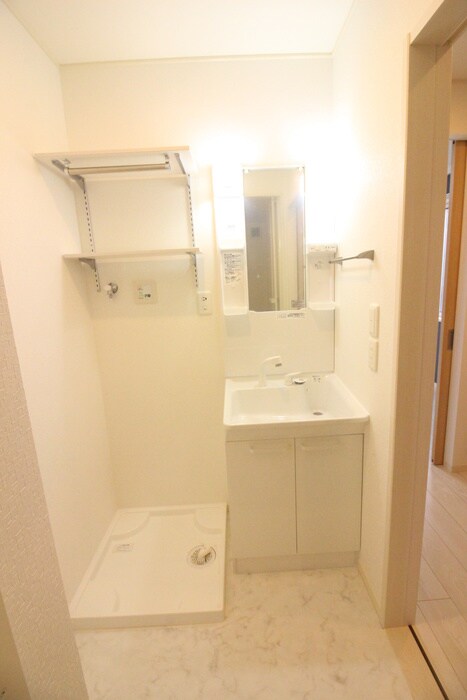 物件内観写真21　(洗濯機置場)