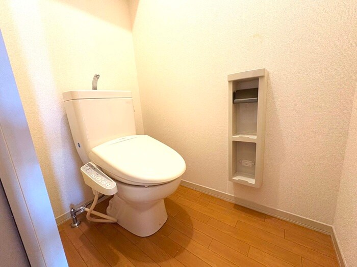 物件内観写真16　(トイレ)