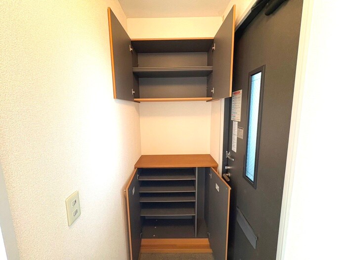 物件内観写真20　(靴箱)