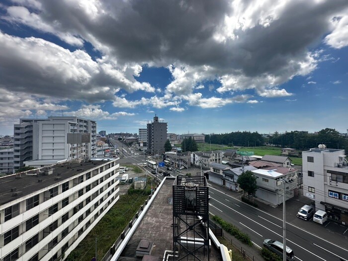 物件内観写真22　(室内からの展望)