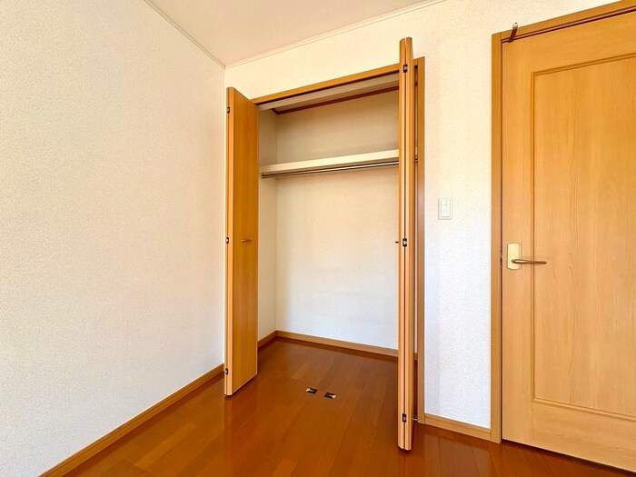 物件内観写真10　(収納)