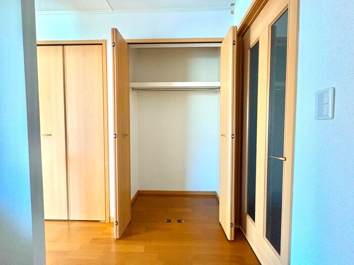 物件内観写真11　(収納)