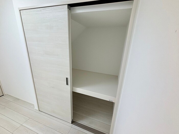 物件内観写真17　(収納)