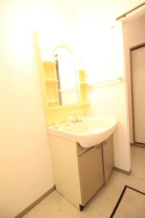 物件内観写真12　(洗面)