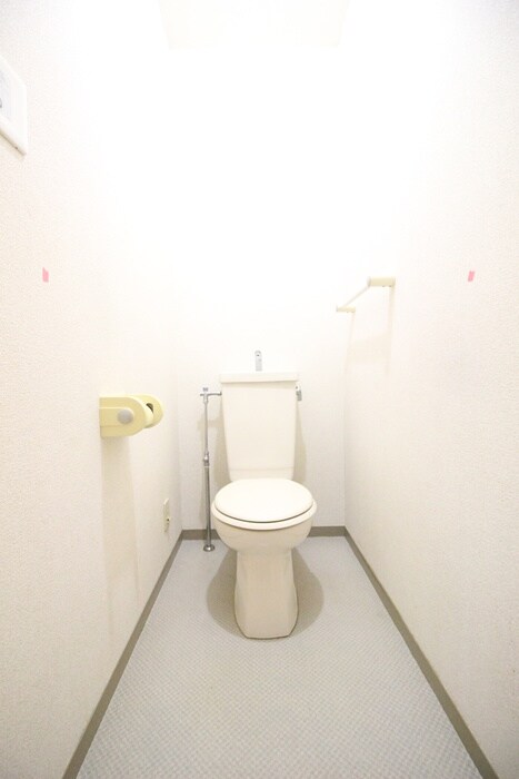 物件内観写真14　(トイレ)