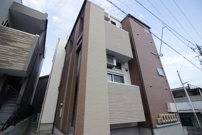 物件外観写真1　(外観写真)