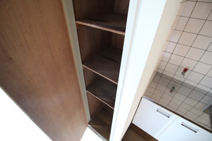 物件内観写真14　(靴箱)