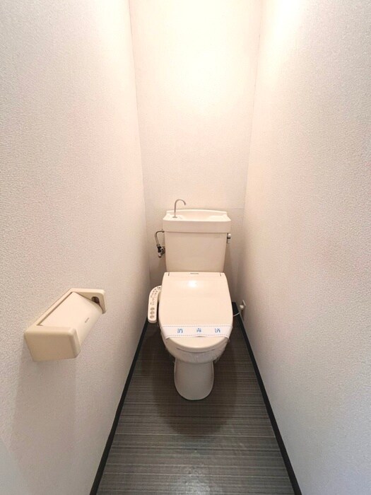 物件内観写真11　(トイレ)