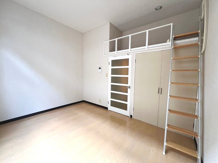 物件内観写真18　(居室)