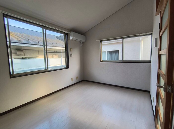 物件内観写真18　(居室)