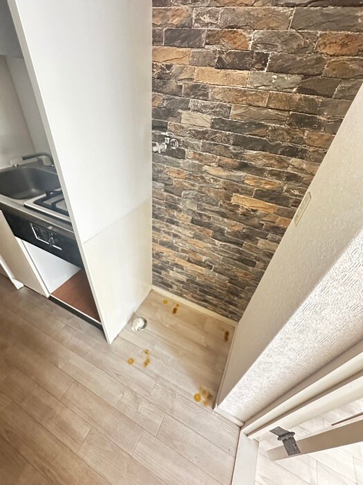 物件内観写真15　(洗濯機置場)