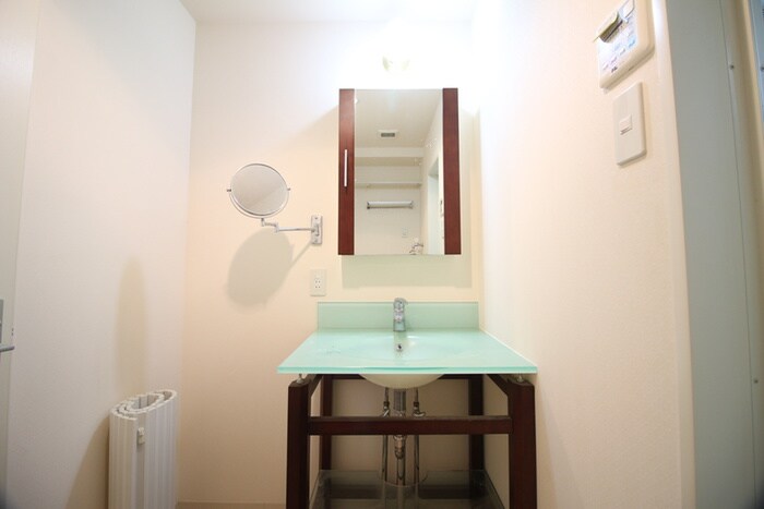 物件内観写真11　(洗面)