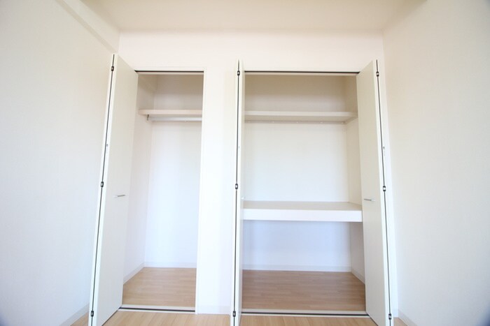 物件内観写真13　(収納)