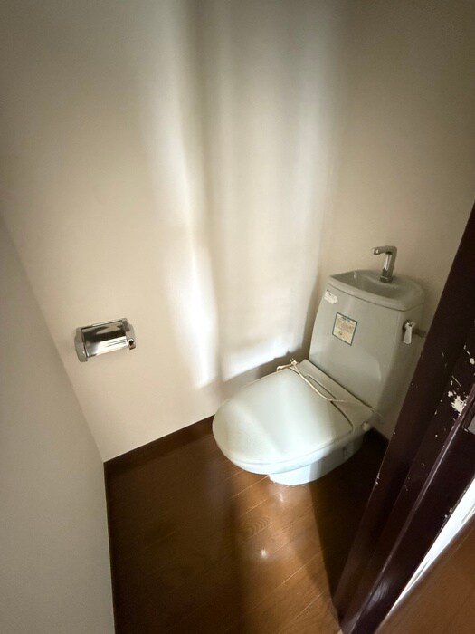 物件内観写真13　(トイレ)