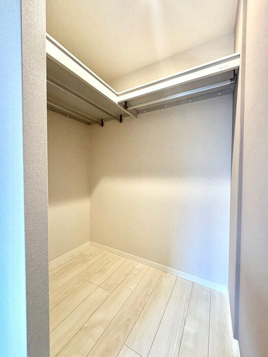 物件内観写真11　(収納)