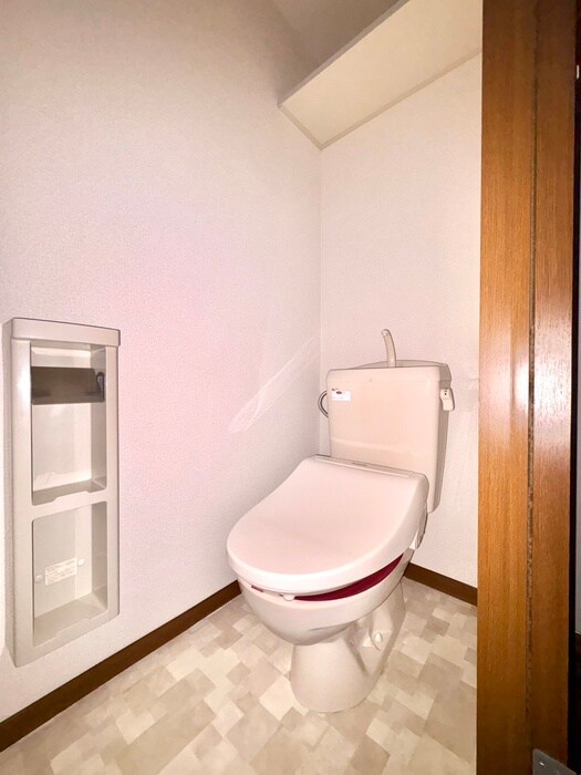 物件内観写真15　(トイレ)