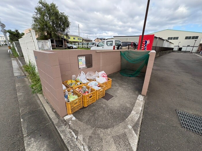 物件外観写真5　(周辺環境)