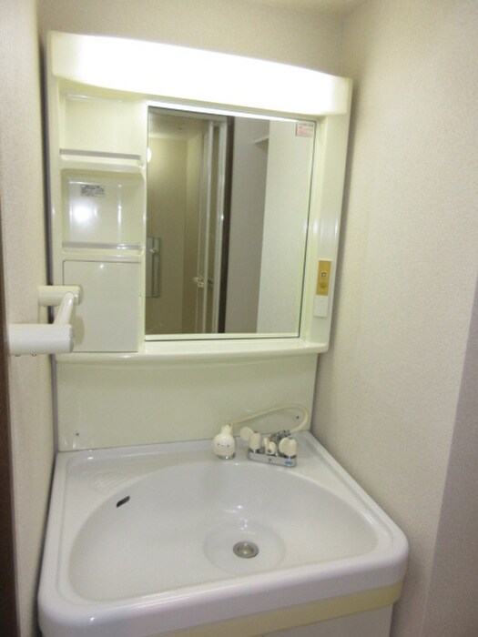 物件内観写真12　(洗面)