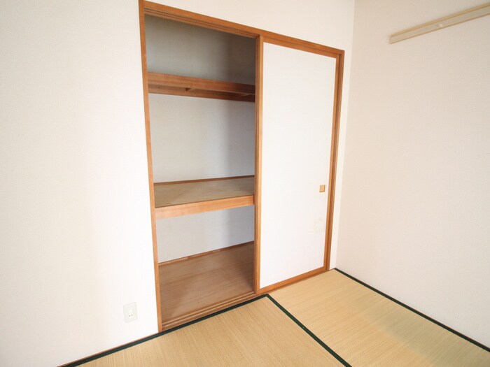 物件内観写真14　(収納)