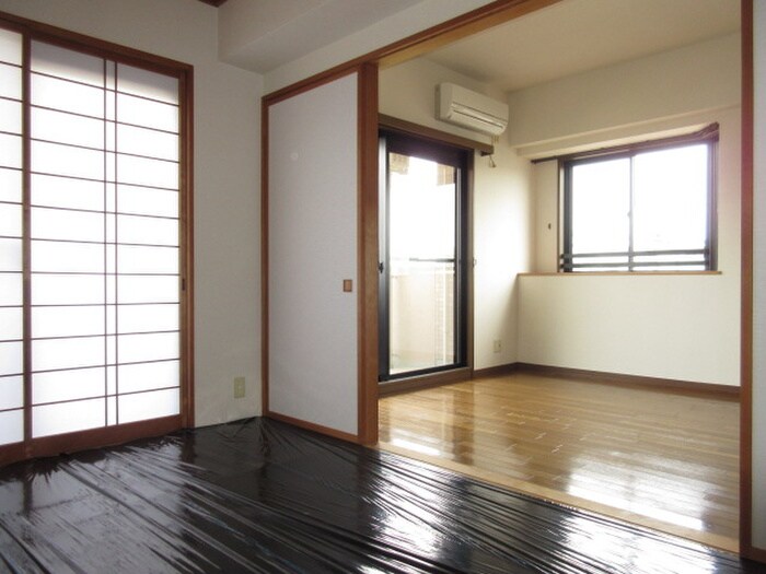 物件内観写真15　(居室)