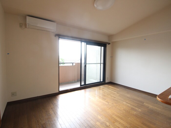 物件内観写真17　(居室)