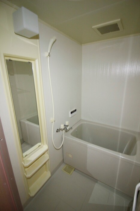 物件内観写真10　(バス／シャワールーム等)